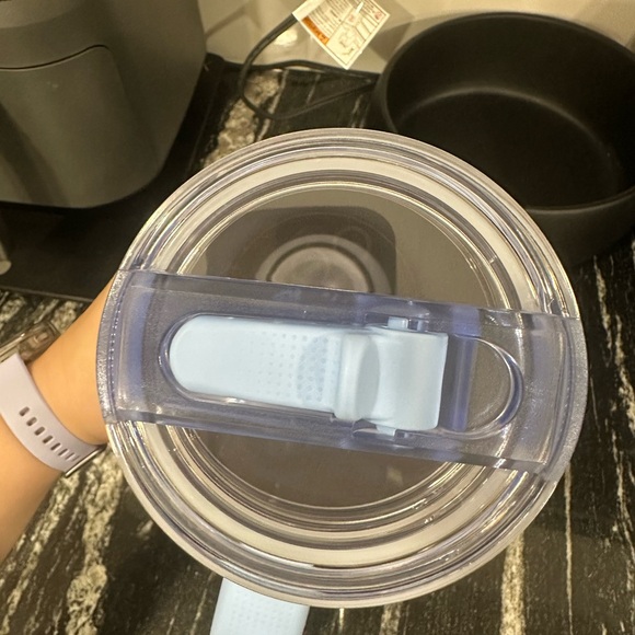 Stanley Sky Blue Tumbler 40 Ounces - Picture 3 of 4